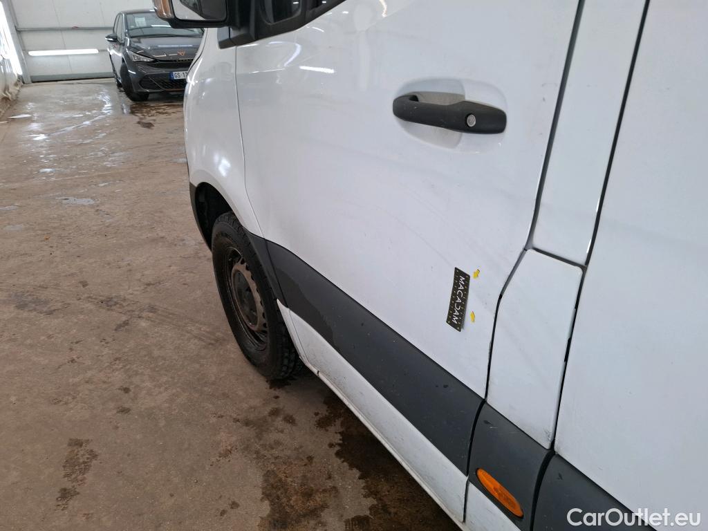  Mercedes  Sprinter MERCEDES-BENZ  / 2018 / 4P / Fourgon tôlé 317 FG 37 3,5t PRO Propu. #18