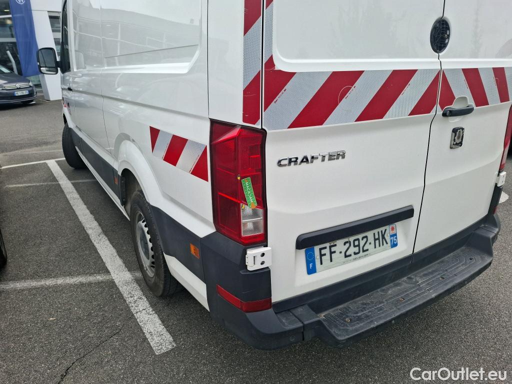  Volkswagen  Crafter  Fourgon Fourgon 35 mittlerer Radstand mit Hochdach FWD 2.0 140CV BVM6 #23