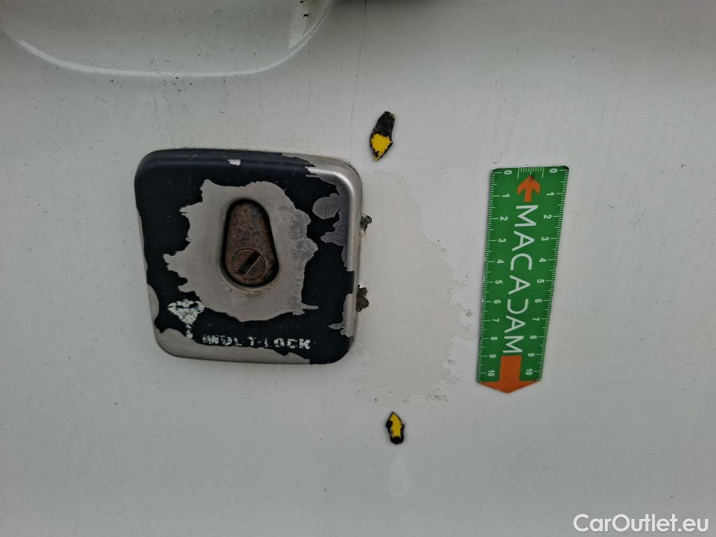  Volkswagen  Crafter  Fourgon Fourgon 35 mittlerer Radstand mit Hochdach FWD 2.0 140CV BVM6 #28