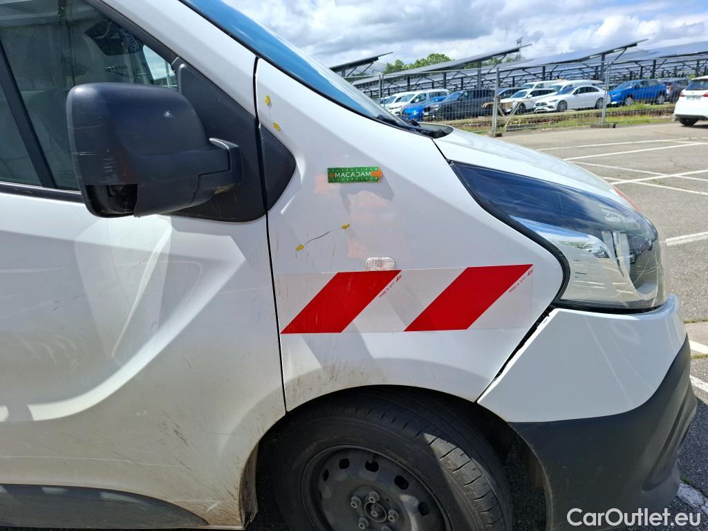  Renault  Trafic  III Fourgon Grand Confort L2H1 1200 1.6 dCi 125CV BVM6 E6 #133