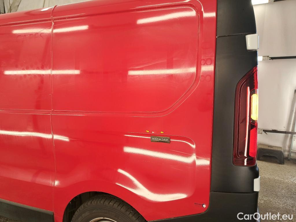  Renault  Trafic  III Fourgon L1H1 2T8 Confort 2.0 dCi 150CV BVA6 E6d #26