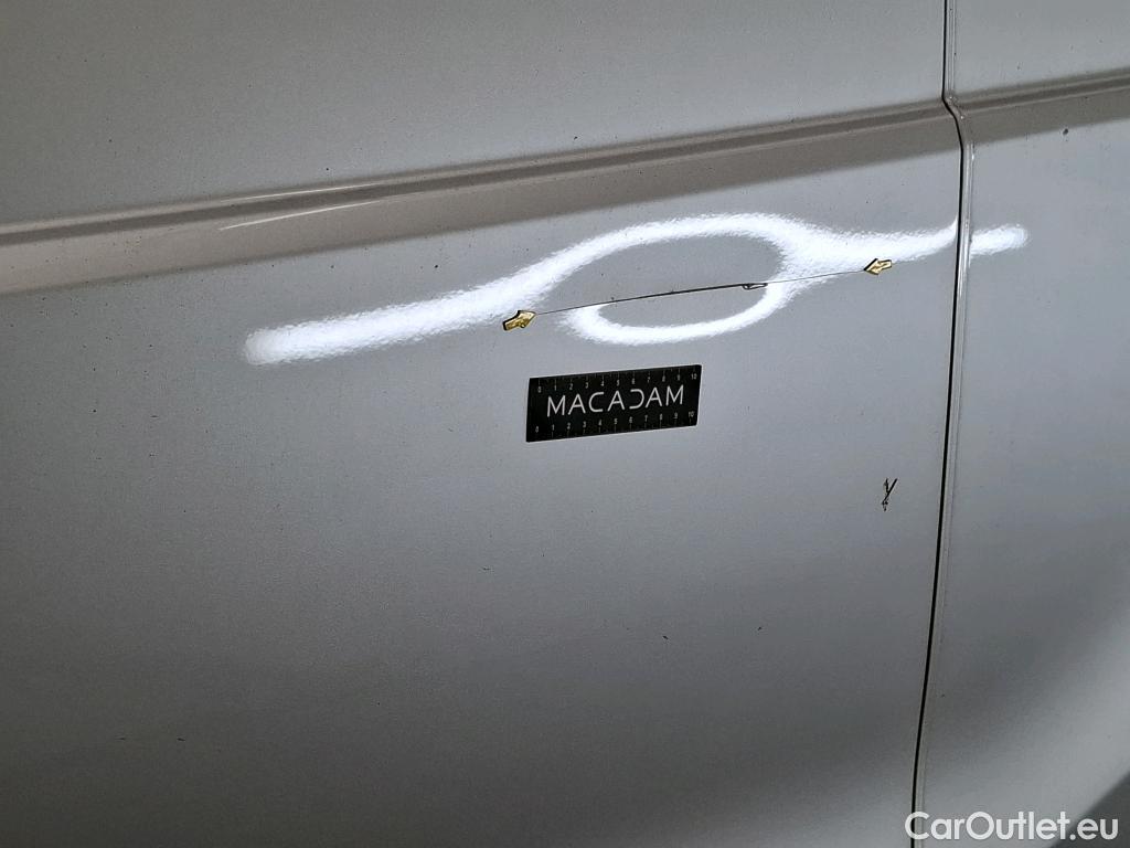  Renault  Trafic RENAULT  / 2019 / 4P / Fourgon tole FG GCF L1H1 1000 Energy dCi 170 EDC #2