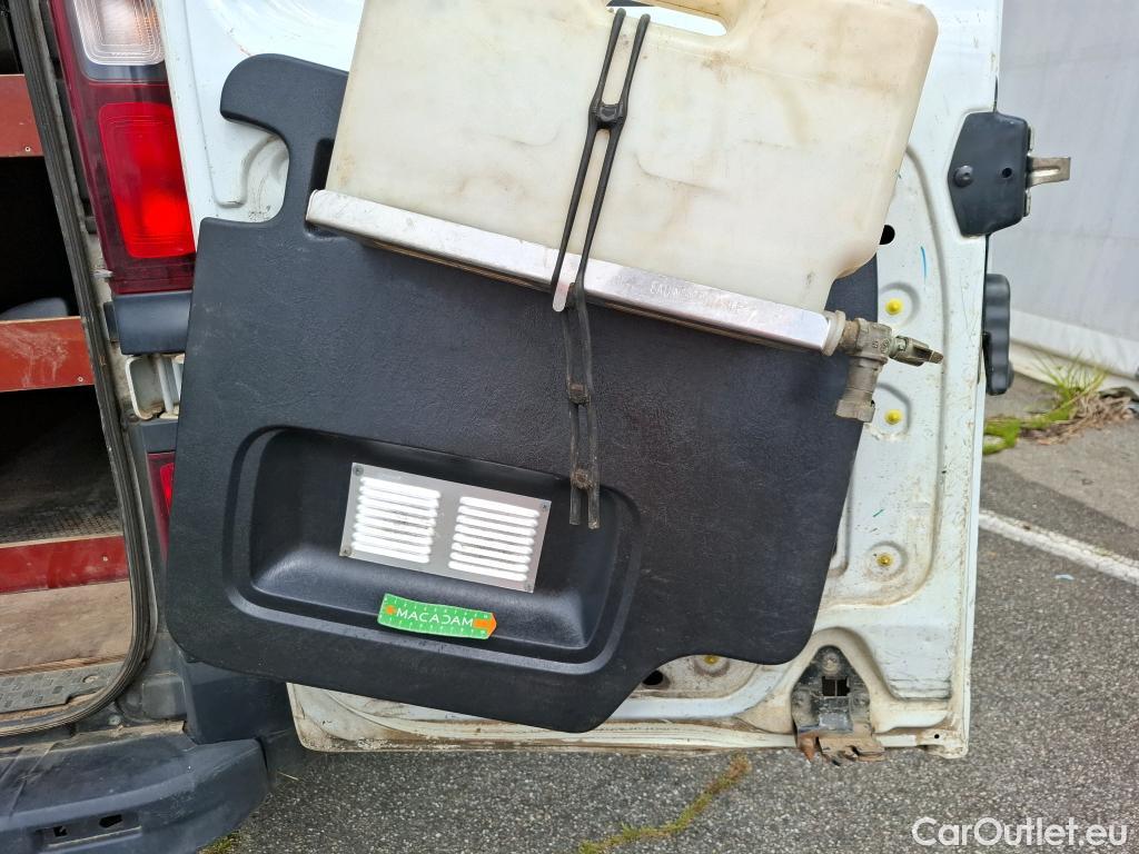  Renault  Trafic  III Fourgon Grand Confort L2H1 1200 1.6 dCi 125CV BVM6 E6 #129