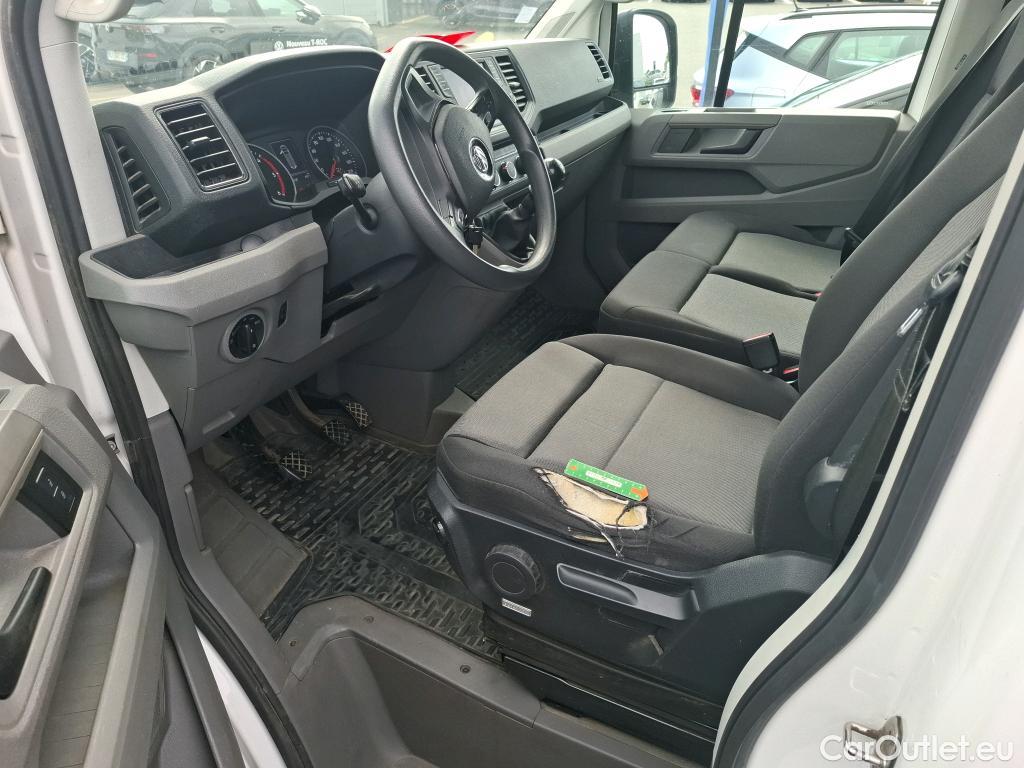  Volkswagen  Crafter  Fourgon Fourgon 35 mittlerer Radstand mit Hochdach FWD 2.0 140CV BVM6 #10