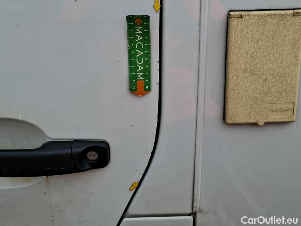  Renault  Trafic  III Fourgon Grand Confort L2H1 1200 1.6 dCi 125CV BVM6 E6 #45