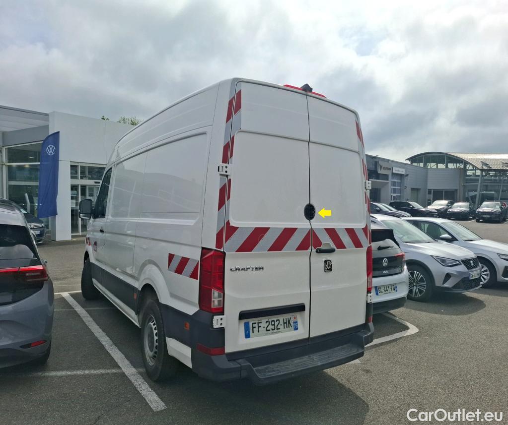  Volkswagen  Crafter  Fourgon Fourgon 35 mittlerer Radstand mit Hochdach FWD 2.0 140CV BVM6 #31