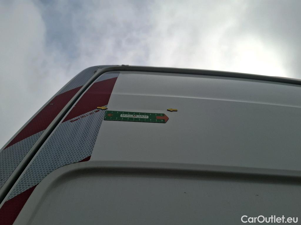  Volkswagen  Crafter  Fourgon Fourgon 35 mittlerer Radstand mit Hochdach FWD 2.0 140CV BVM6 #19