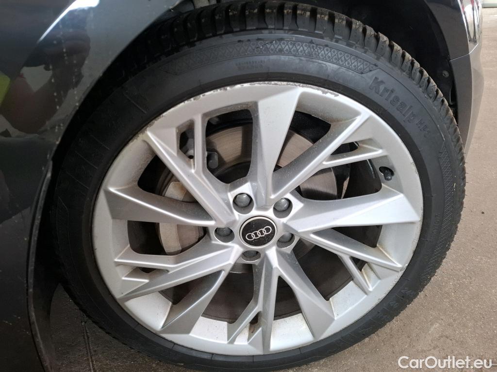  Audi  A5 Sportback AUDI  / 2019 / 5P / Berline 40 TFSI 204 S TRONIC 7 BUSI LINE SB #20