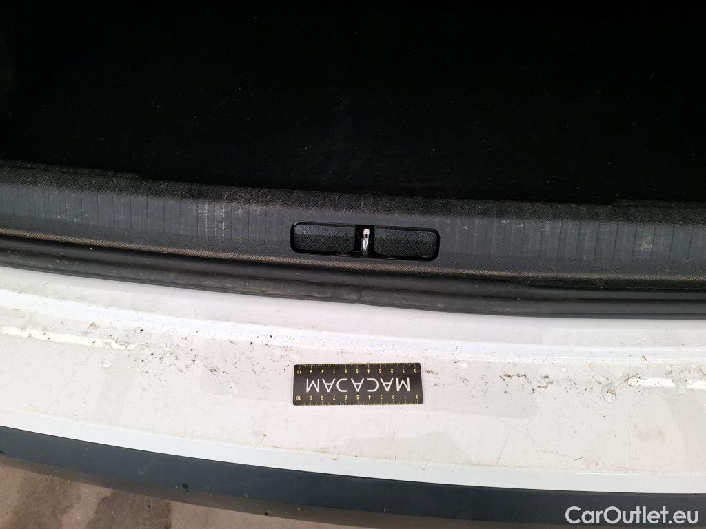  Citroen  C4  Berline Live Pack Business 1.2 PureTech 100CV BVM6 E6d #8