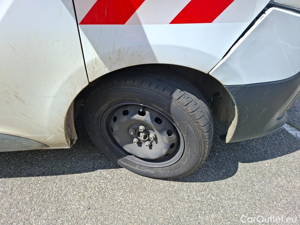  Renault  Trafic  III Fourgon Grand Confort L2H1 1200 1.6 dCi 125CV BVM6 E6 #88