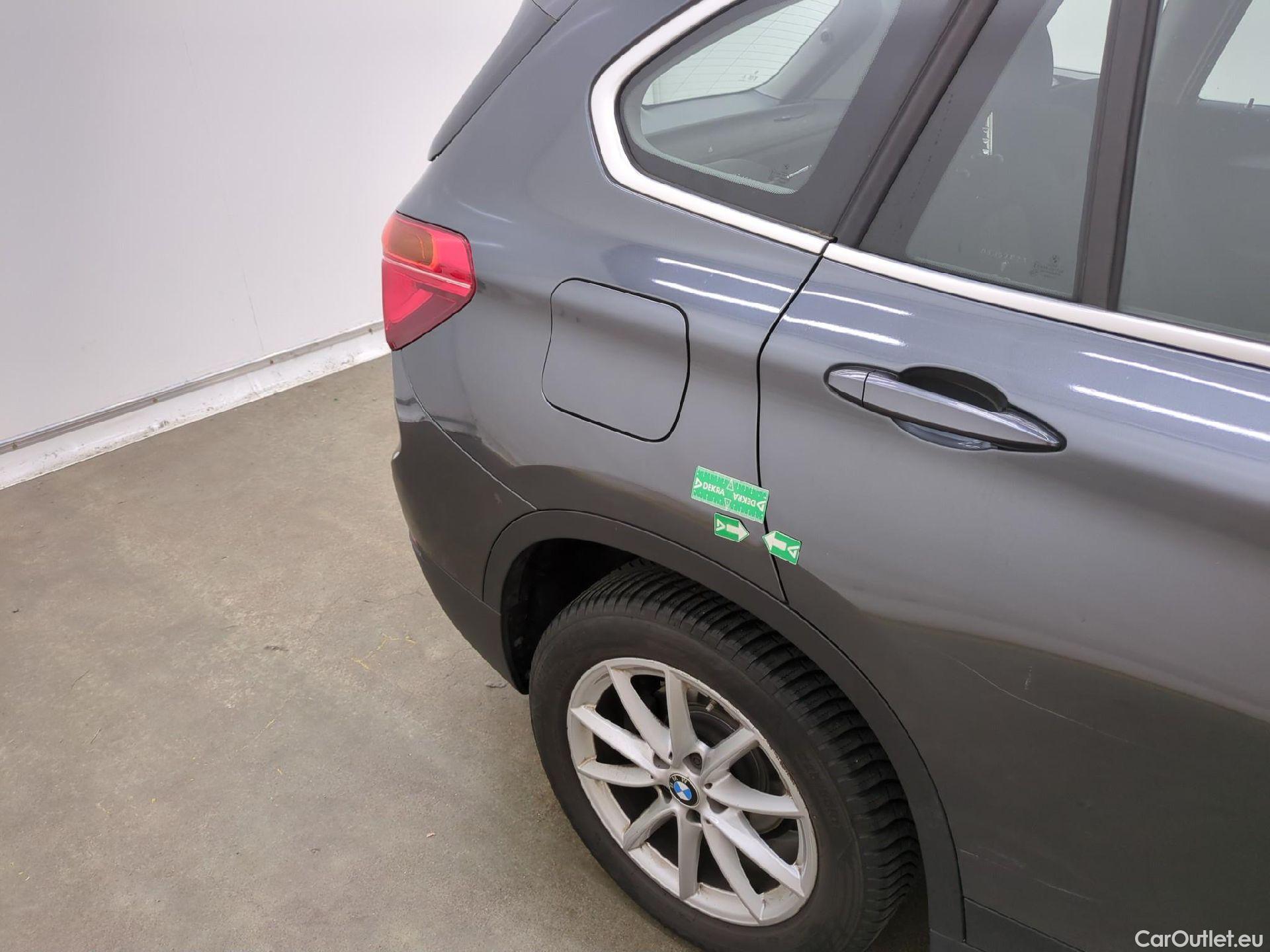  Bmw  X1 Série  sDrive18i Lounge 1.5 140CV BVA7 E6dT #32