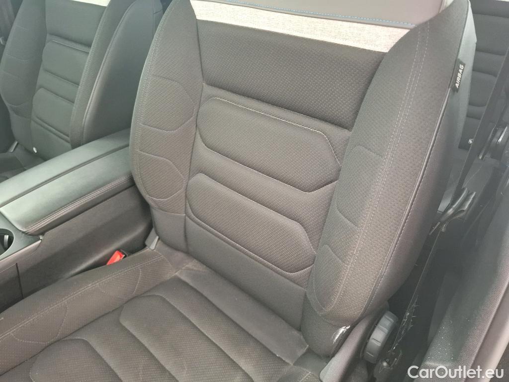  Citroen  C5 Aircross CITROEN  / 2022 / 5P / SUV PureTech 130 S&S EAT8 Feel #1