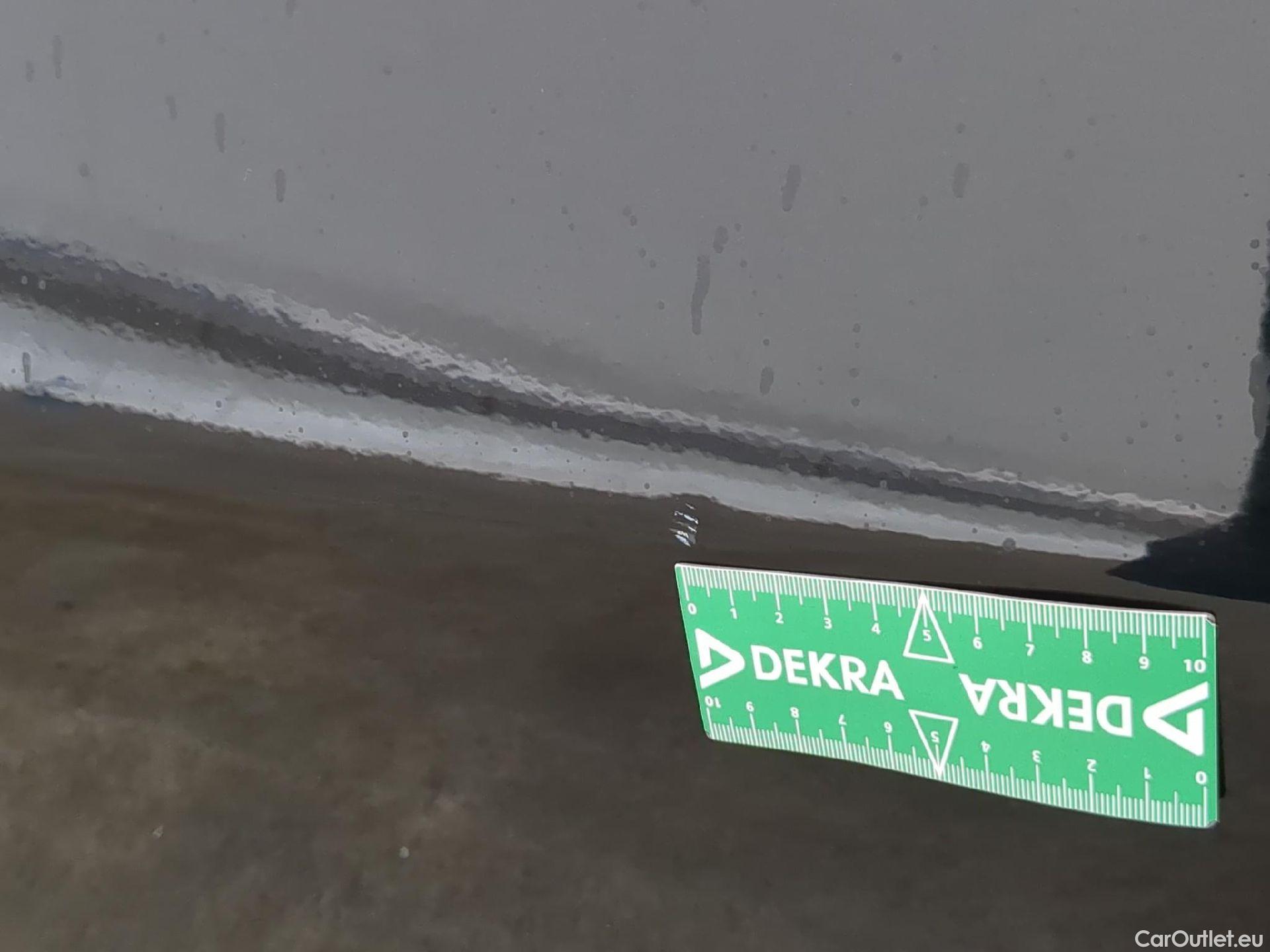  Mercedes  A-Klasse MERCEDES-BENZ Classe A 5p Berline A 180 d Business Line 7G-DCT #35