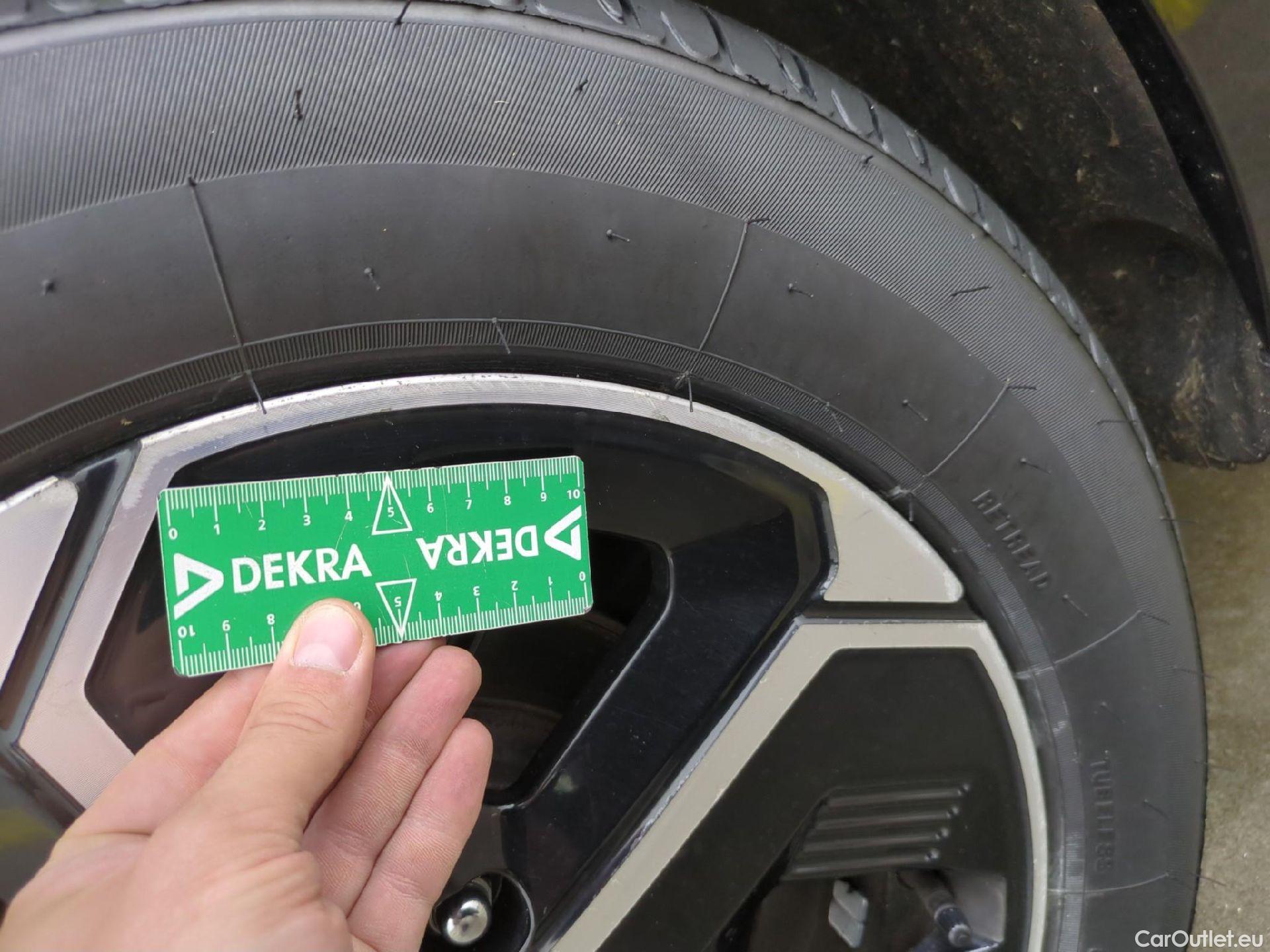  KIA  Niro  Active 1.6 140CV BVA6 E6d #9