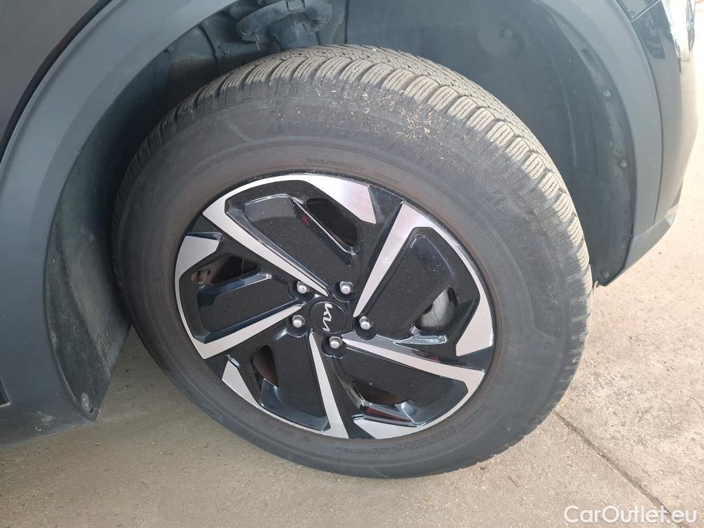  KIA  Sportage  Active Hybrid 1.6 T-GDi 230CV BVA6 E6d #17