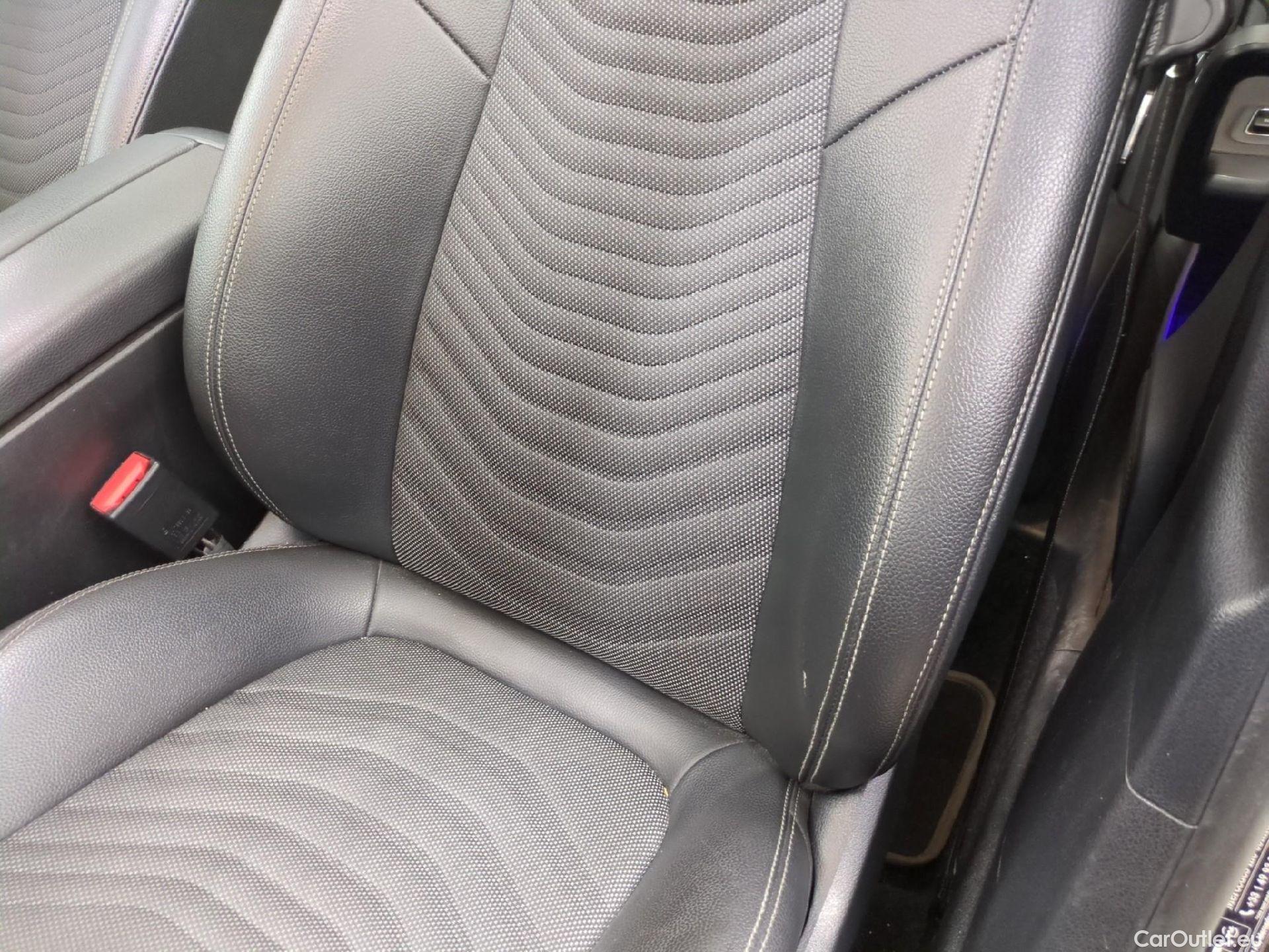  Mercedes  A-Klasse MERCEDES-BENZ Classe A Berline / 2018 / 4P / Berline A 200 d Business Line 8G-DCT #4