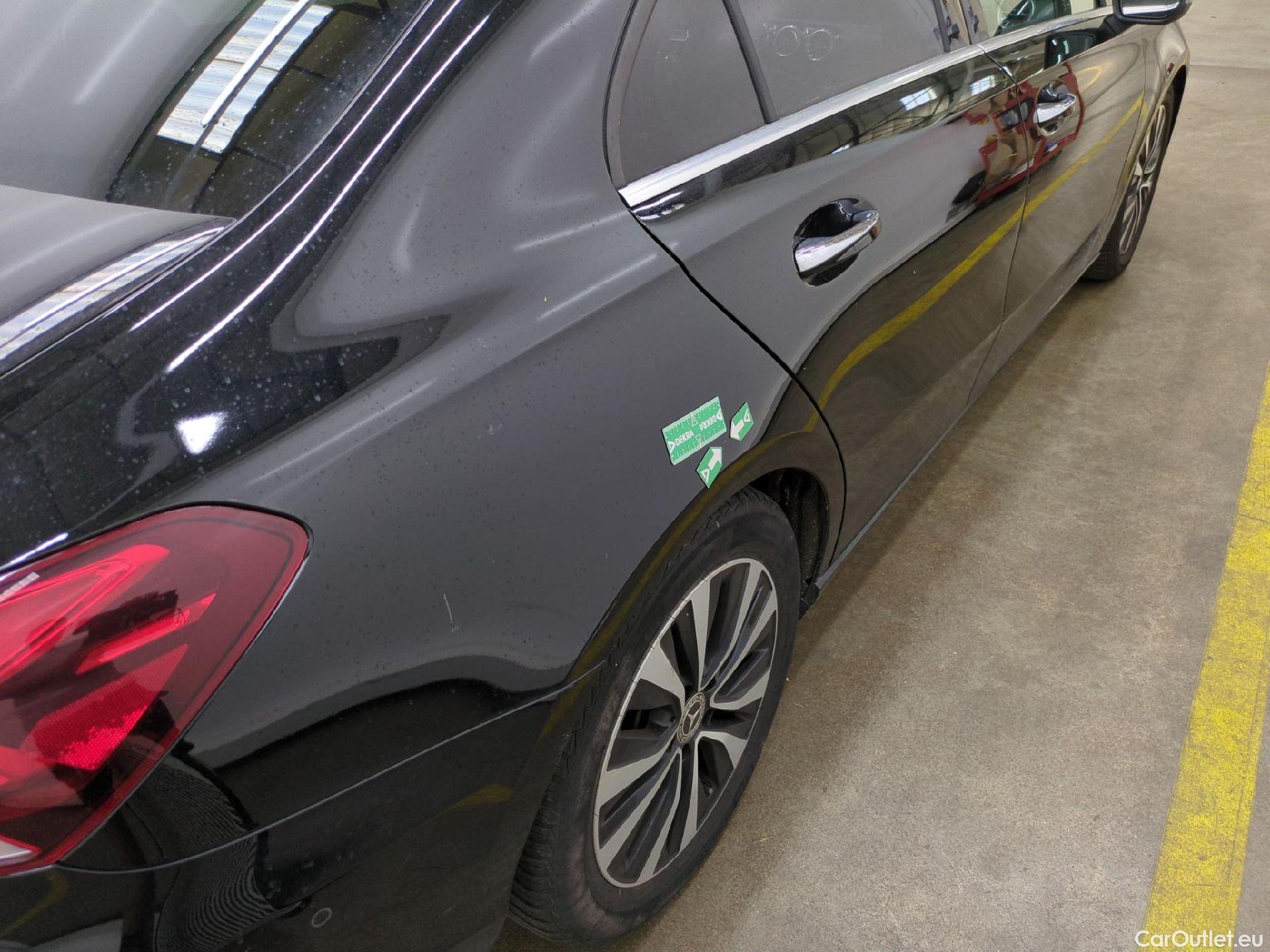  Mercedes  A-Klasse MERCEDES-BENZ Classe A Berline / 2018 / 4P / Berline A 200 d Business Line 8G-DCT #31