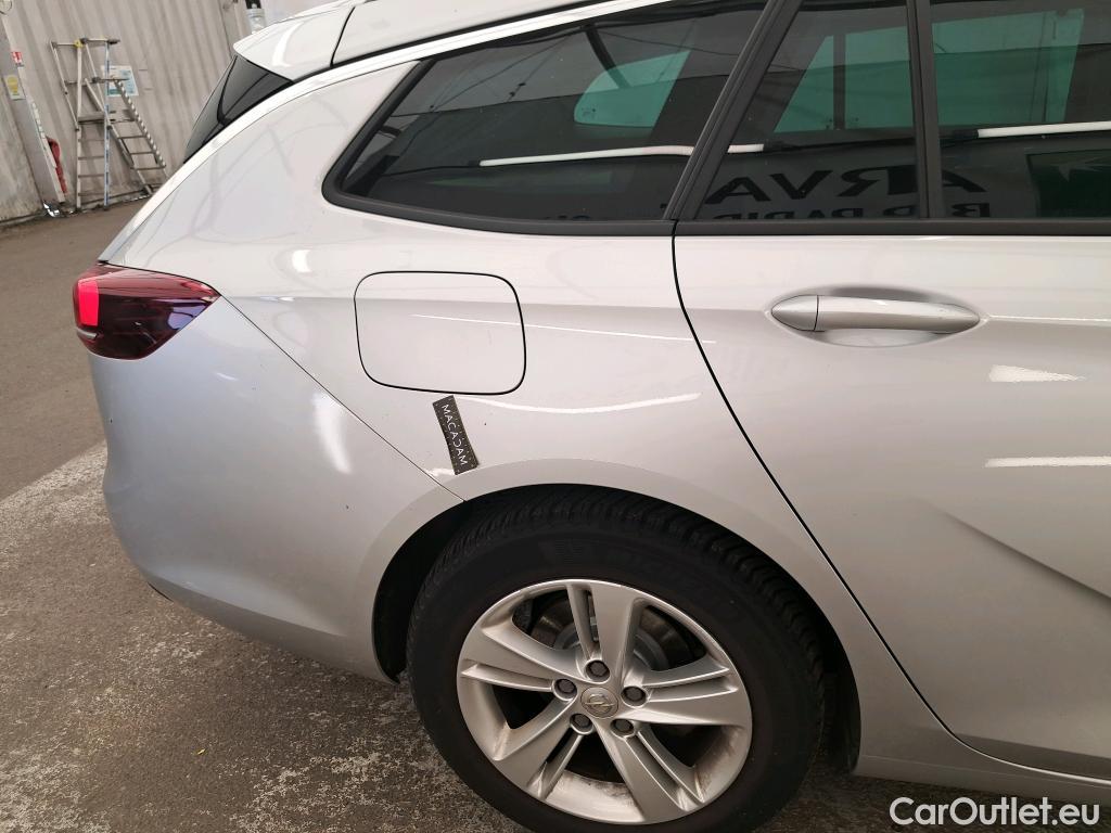  Opel  Insignia  B Sports Tourer Business Elegance 1.6 CDTI 135CV BVA6 E6dT #3