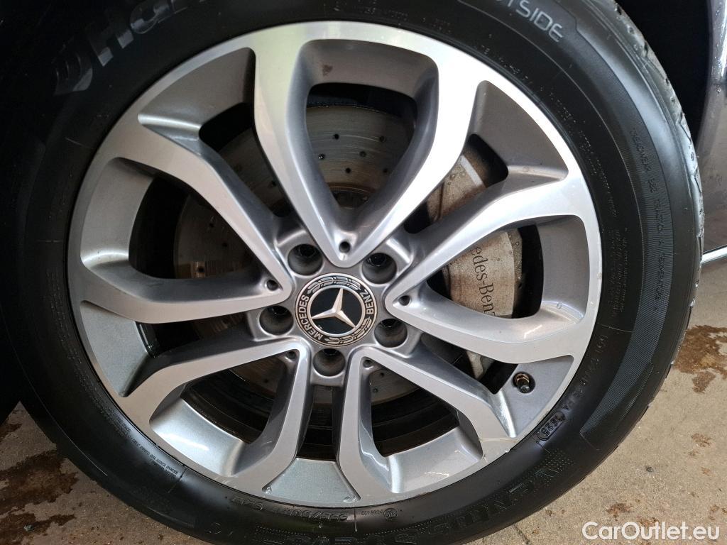  Mercedes  C-Klasse MERCEDES-BENZ Classe C Berline / 2013 / 4P / Berline C 350 e Business Executive BVA7 #35