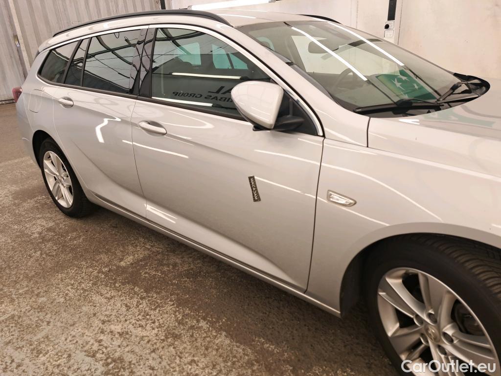  Opel  Insignia  B Sports Tourer Business Elegance 1.6 CDTI 135CV BVA6 E6dT #17