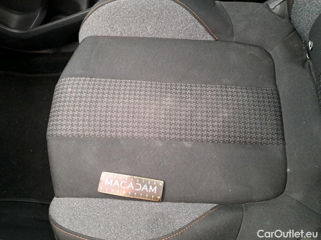  Peugeot  3008  II Active Pack 1.2 PureTech 130CV BVM6 E6d #23