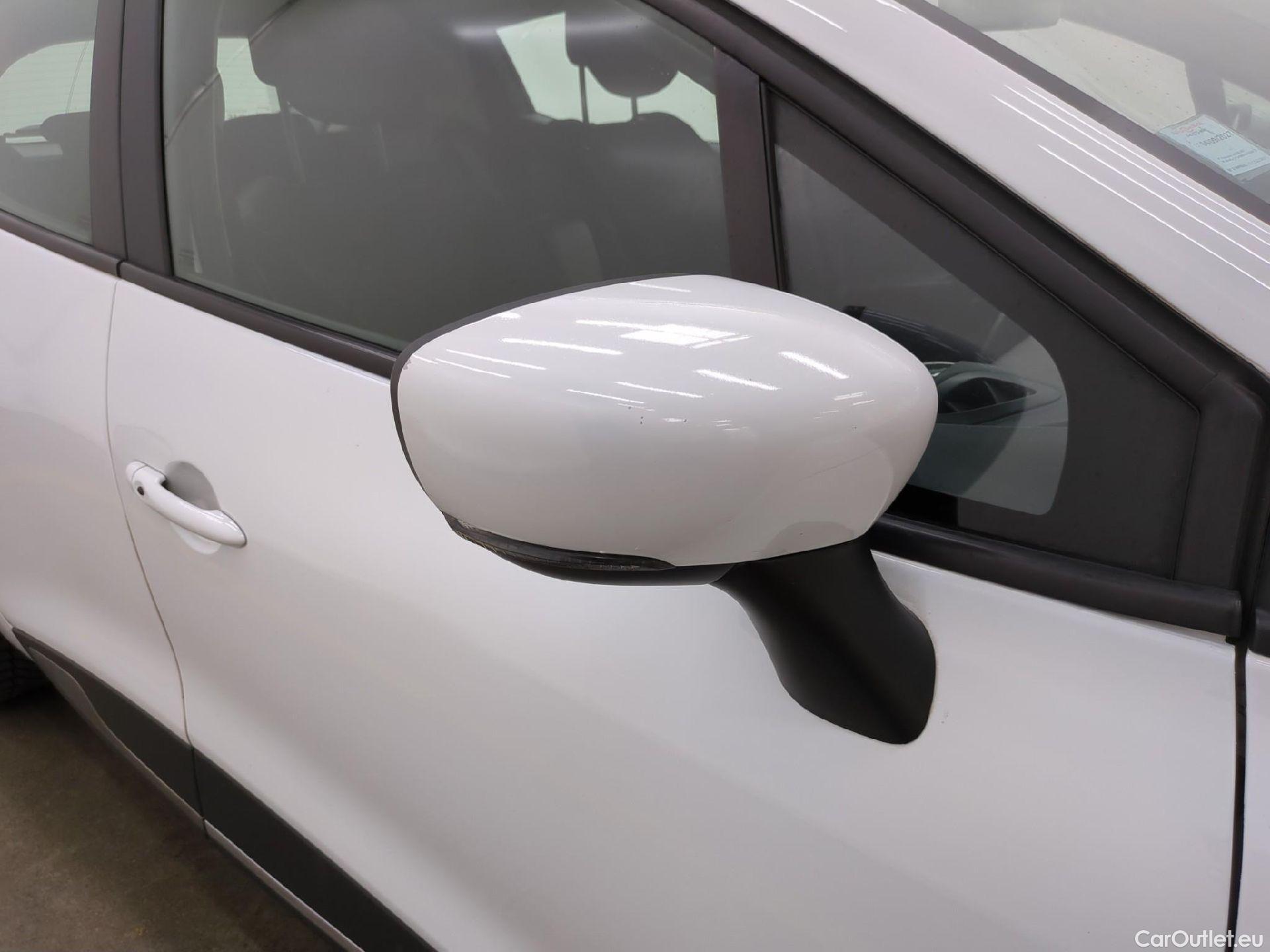  Renault  Clio RENAULT  / 2016 / 5P / Berline &Business TCe 90 #7