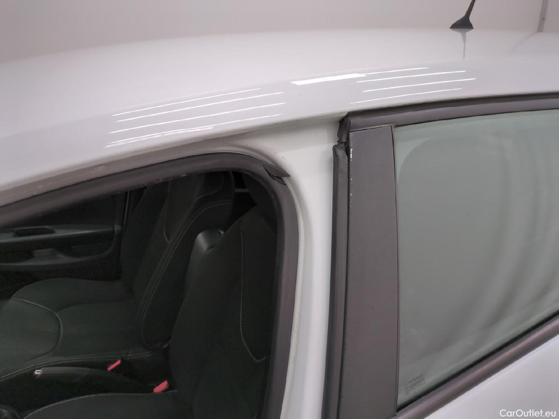  Renault  Clio RENAULT  / 2016 / 5P / Berline &Business TCe 90 #3