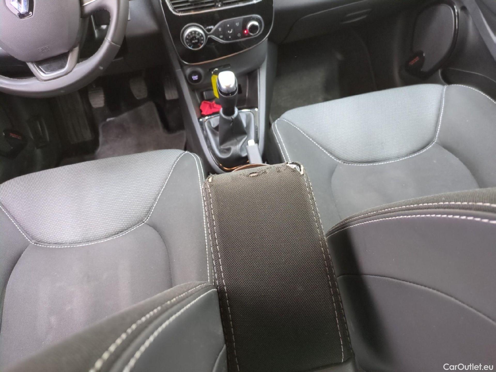  Renault  Clio RENAULT  / 2016 / 5P / Berline &Business TCe 90 #10