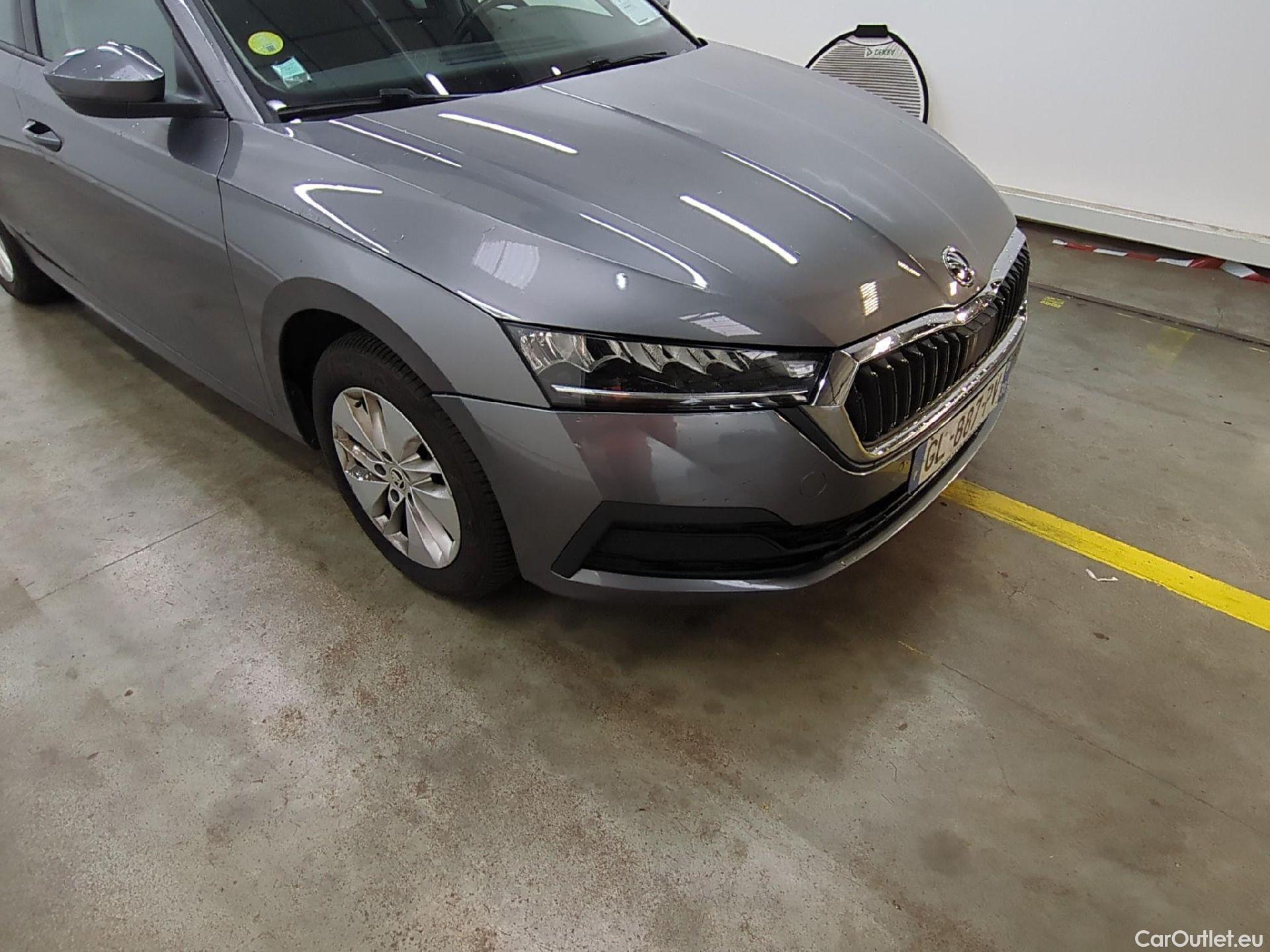  Skoda  Octavia  Break Business 2.0 TDI 150CV BVA7 E6d #9