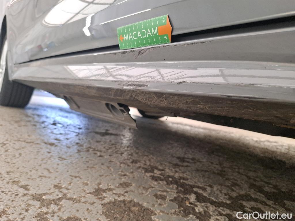  Toyota  Corolla TOYOTA  / 2018 / 5P / Berline Hybride 122h Dynamic Business Beyond Zer #4