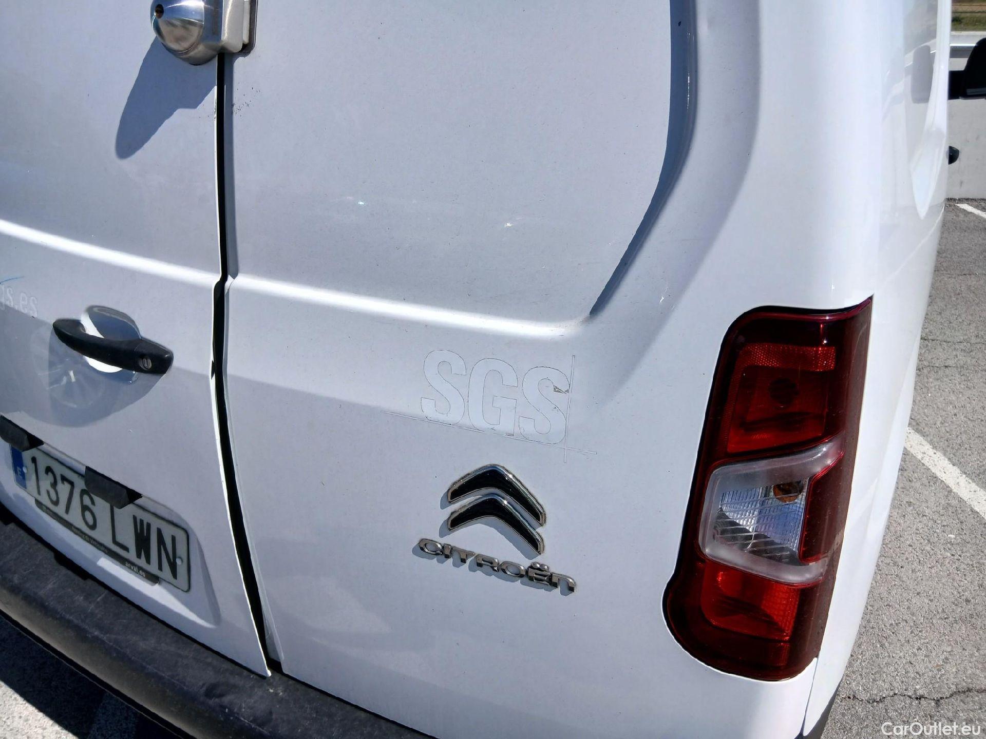  Citroen  Berlingo CITROEN  / 2018 / 3P / furgón derivado de turismo Talla M BlueHDi 100 CONTROL #20