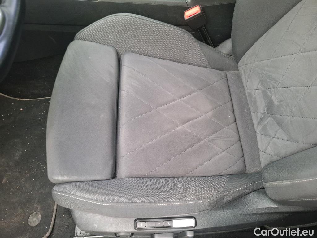 Volkswagen  Golf  VIII Berline Style 1st 2.0 TDI 150CV BVA7 E6dT #65
