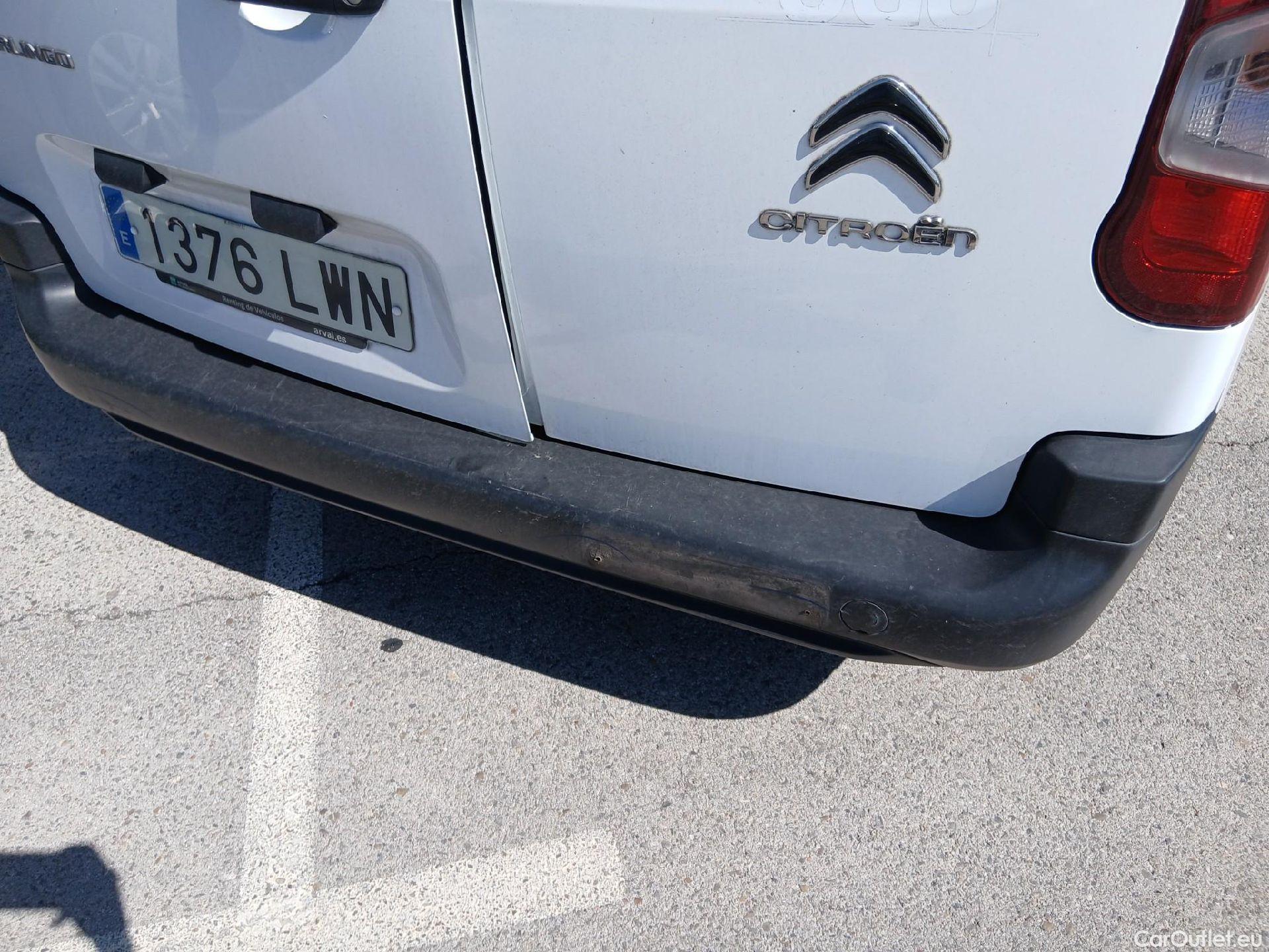  Citroen  Berlingo CITROEN  / 2018 / 3P / furgón derivado de turismo Talla M BlueHDi 100 CONTROL #16