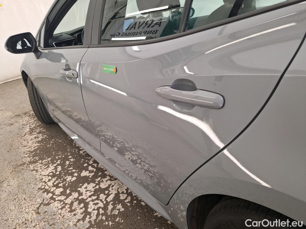  Toyota  Corolla TOYOTA  / 2018 / 5P / Berline Hybride 122h Dynamic Business Beyond Zer #16