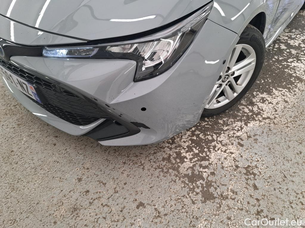  Toyota  Corolla TOYOTA  / 2018 / 5P / Berline Hybride 122h Dynamic Business Beyond Zer #33