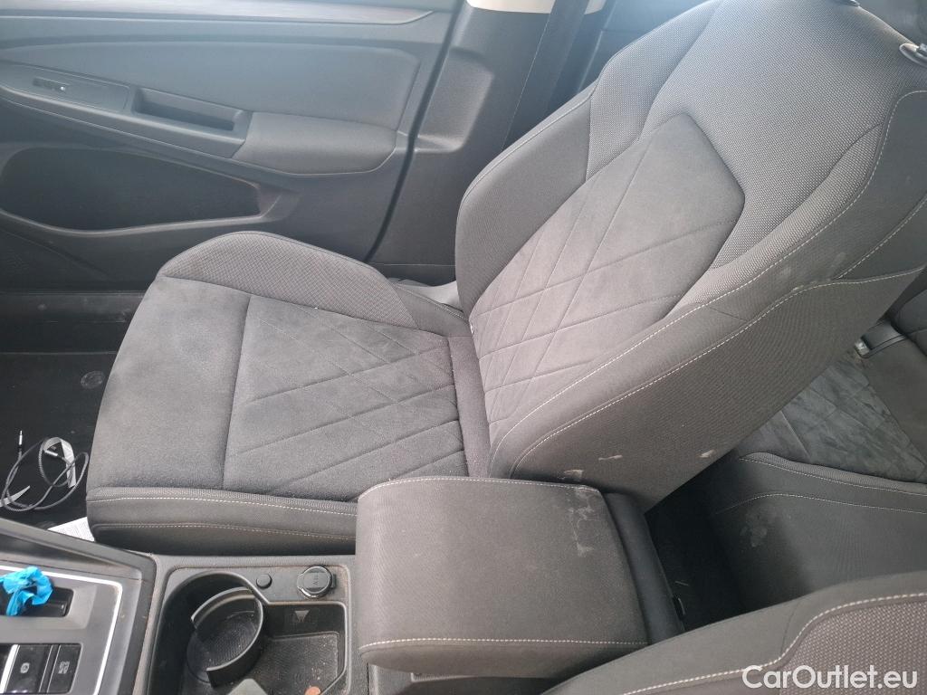  Volkswagen  Golf  VIII Berline Style 1st 2.0 TDI 150CV BVA7 E6dT #67