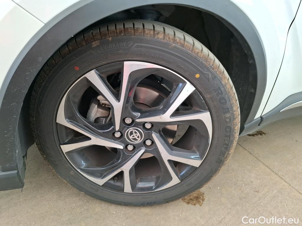  Toyota  C-HR TOYOTA  / 2016 / 5P / SUV 2.0 HYBRIDE 184 COLLECTION #6