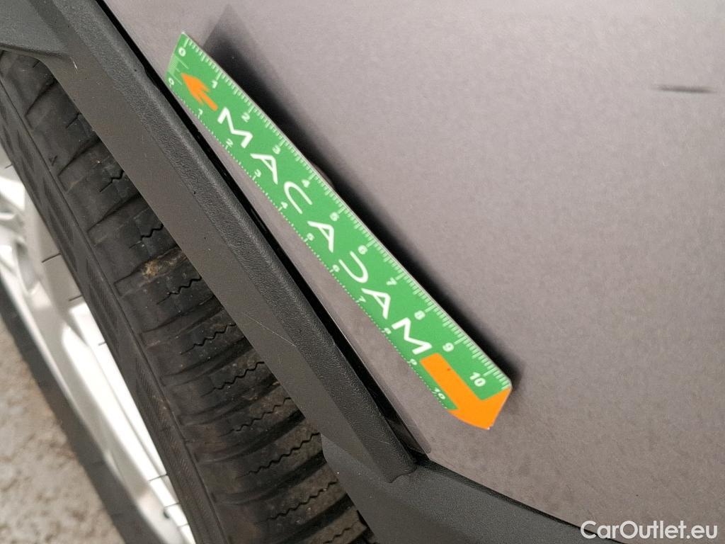  Toyota  C-HR TOYOTA  / 2016 / 5P / SUV 2.0 Hybride 184 Dynamic Business Beyond #54