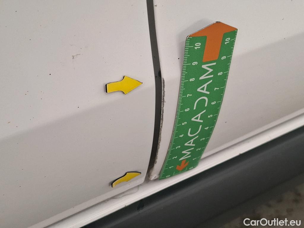  Citroen  C3 CITROEN  / 2020 / 5P / Berline PureTech 83 S&S BVM Feel Pack #7