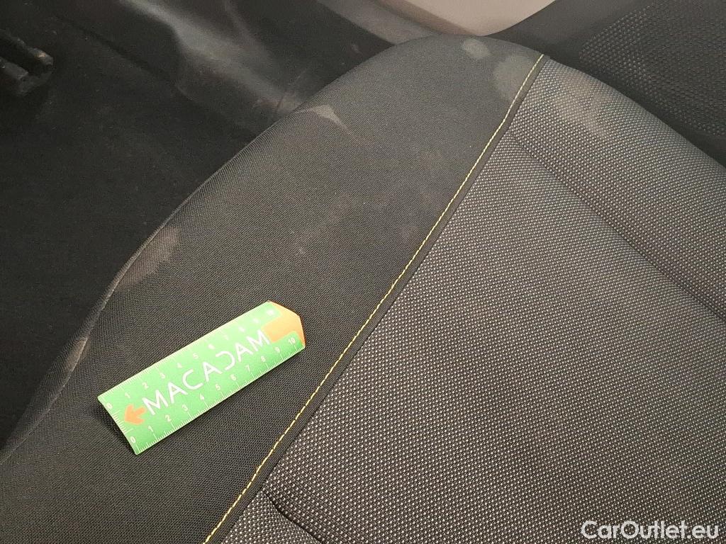  Citroen  C3 CITROEN  / 2020 / 5P / Berline PureTech 83 S&S BVM Feel Pack #26