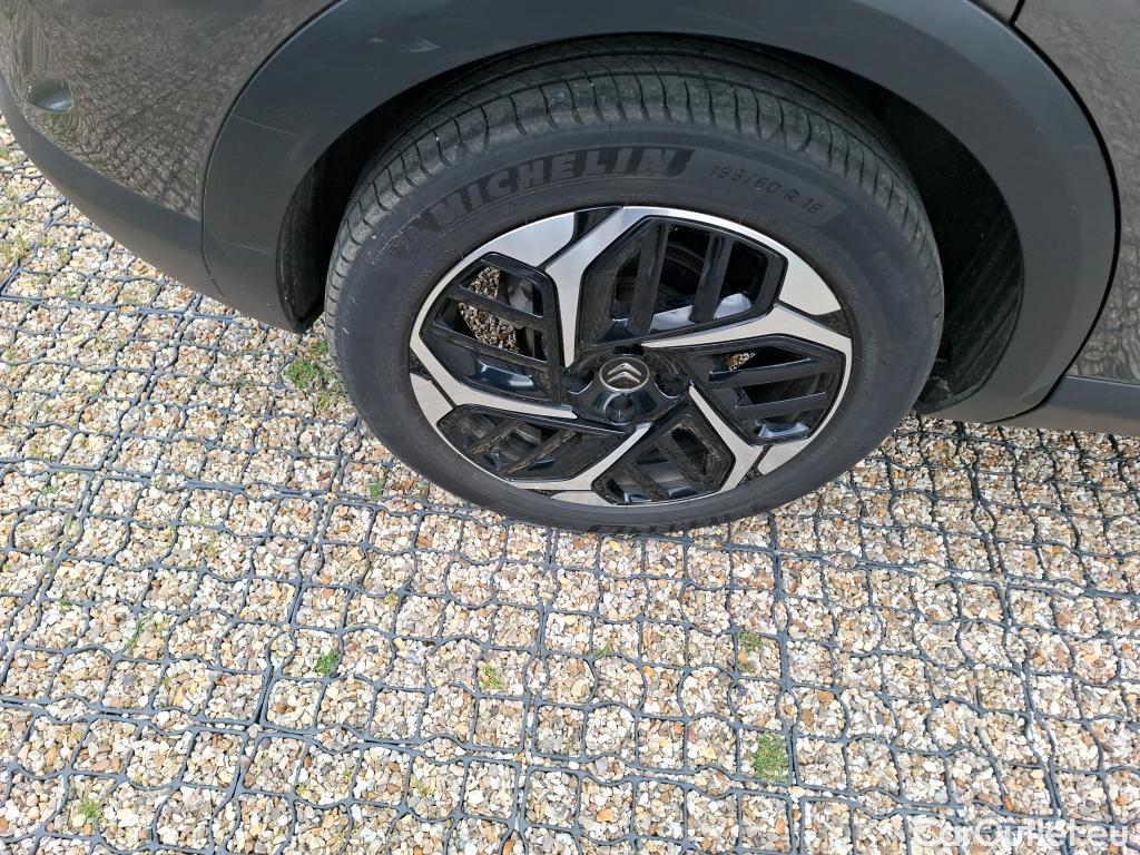  Citroen  C4  Berline Feel Pack 1.2 PureTech 130CV BVM6 E6d #23