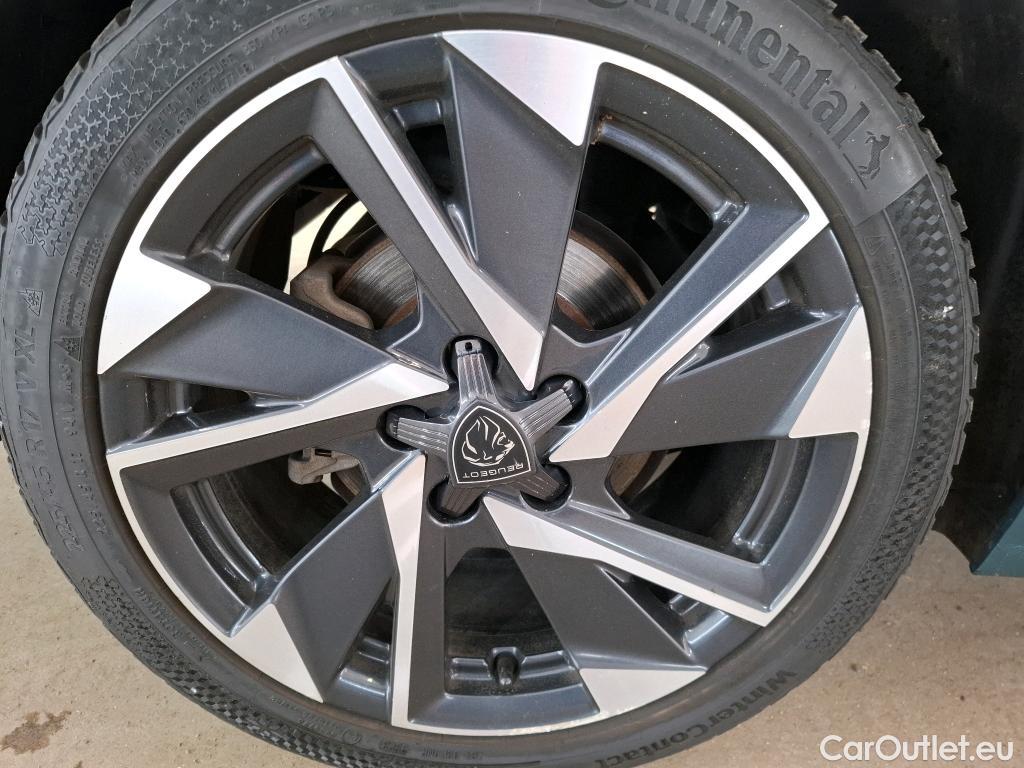  Peugeot  308  SW Allure Pack 1.2 PureTech 130CV BVA8 E6d #15