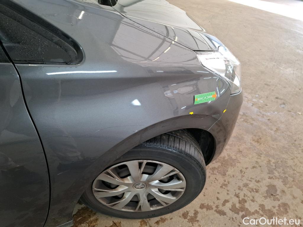  Peugeot  208  Active Business 1.2 80CV BVM5 E6dT #18