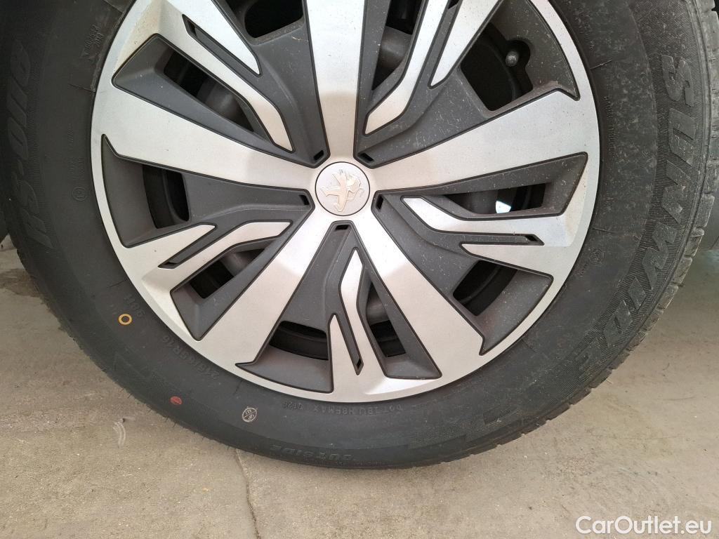  Peugeot  2008  Active Business 1.2 PureTech 100CV BVM6 E6d #75