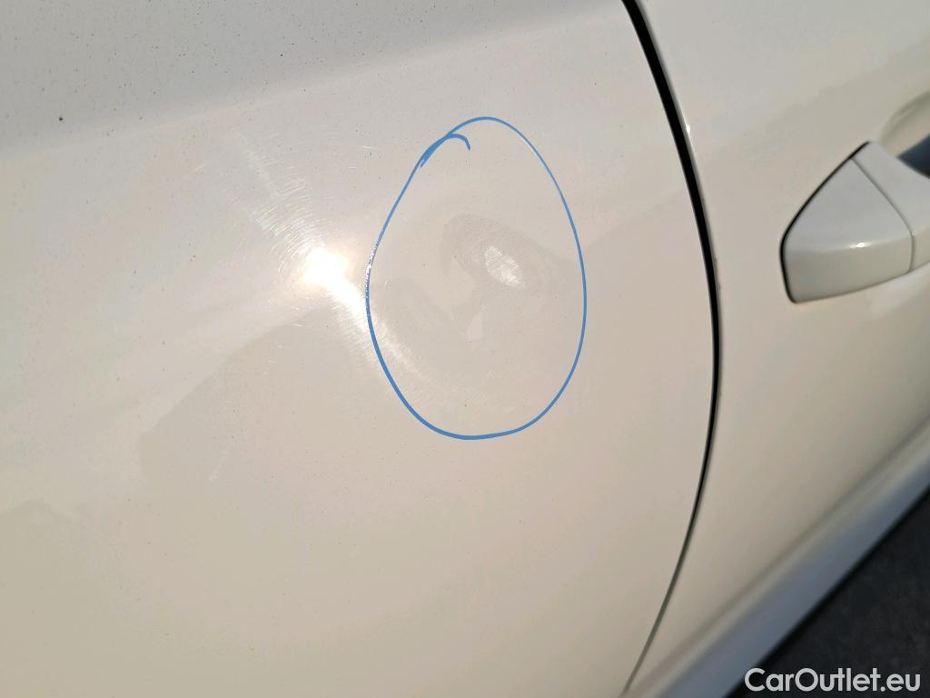  KIA  STONIC KIA  / 2017 / 5P / todoterreno 1.0 T-GDi 88kW (120CV) MHEV iMT Drive #10