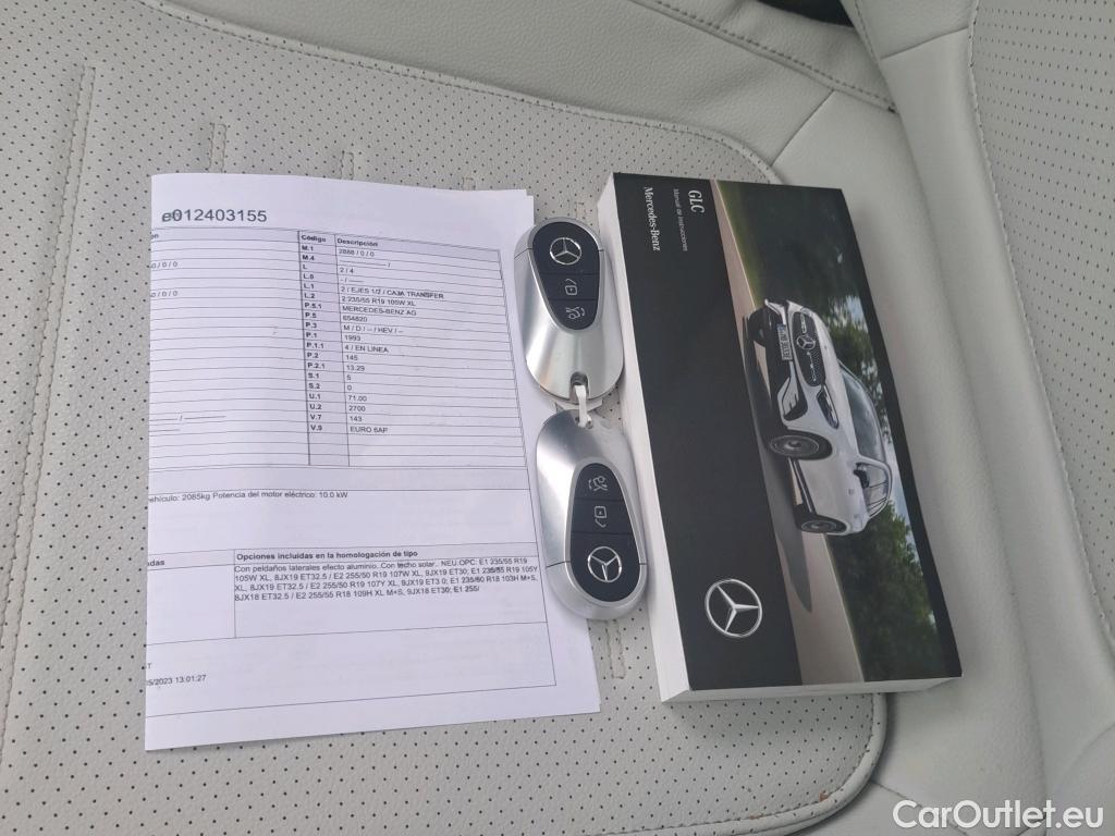  Mercedes  GLC MERCEDES-BENZ  220 d 4MATIC AMG 197 CV #Opcionales 19000€#  #10