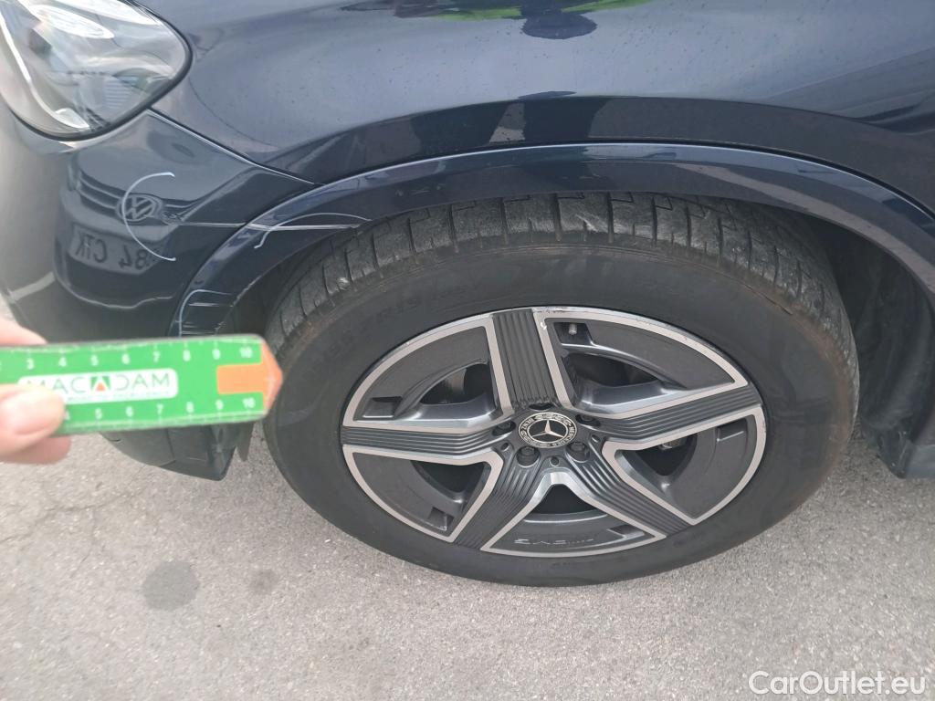  Mercedes  GLC MERCEDES-BENZ  220 d 4MATIC AMG 197 CV #Opcionales 19000€#  #1