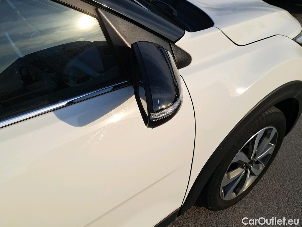 KIA  STONIC KIA  / 2017 / 5P / todoterreno 1.0 T-GDi 88kW (120CV) MHEV iMT Drive #5