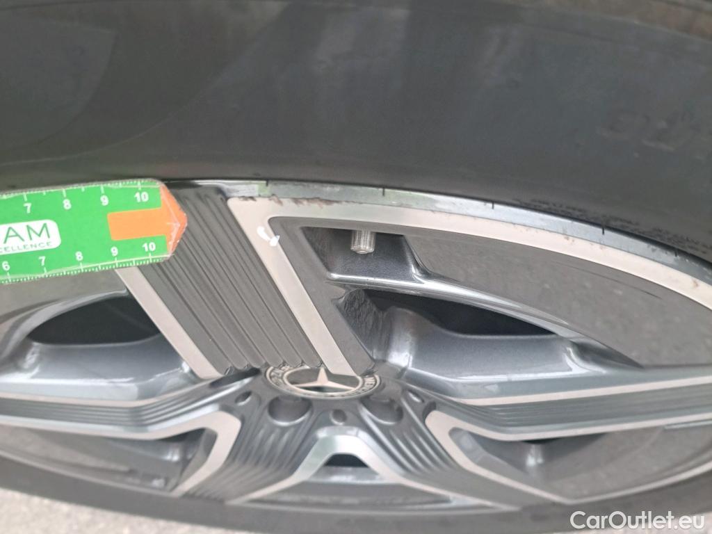  Mercedes  GLC MERCEDES-BENZ  220 d 4MATIC AMG 197 CV #Opcionales 19000€#  #2