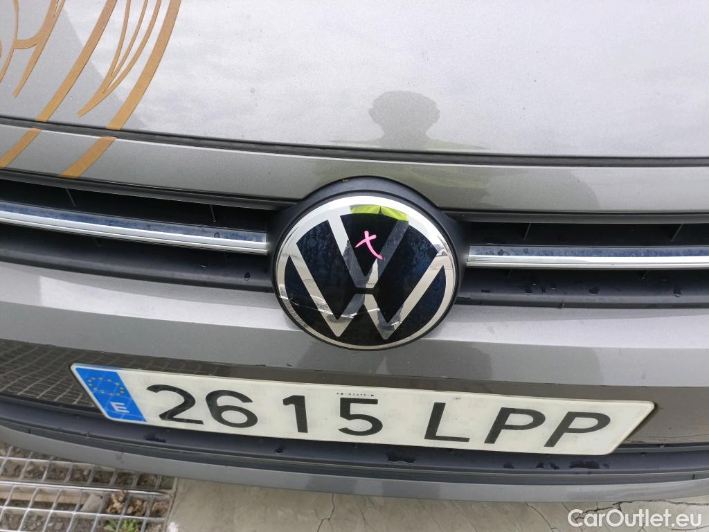  Volkswagen  Polo VOLKSWAGEN  / 2017 / 5P / berlina con portón Advance 1.0 TSI 70kW (95CV) #9